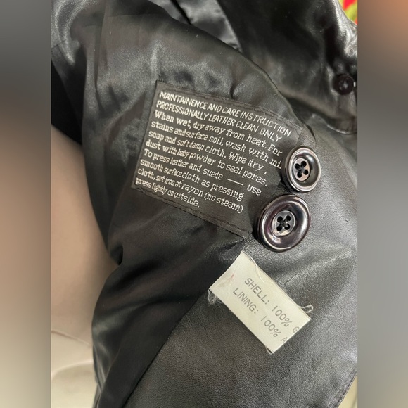 Vintage Genuine Leather Jacket - Picture 9 of 16